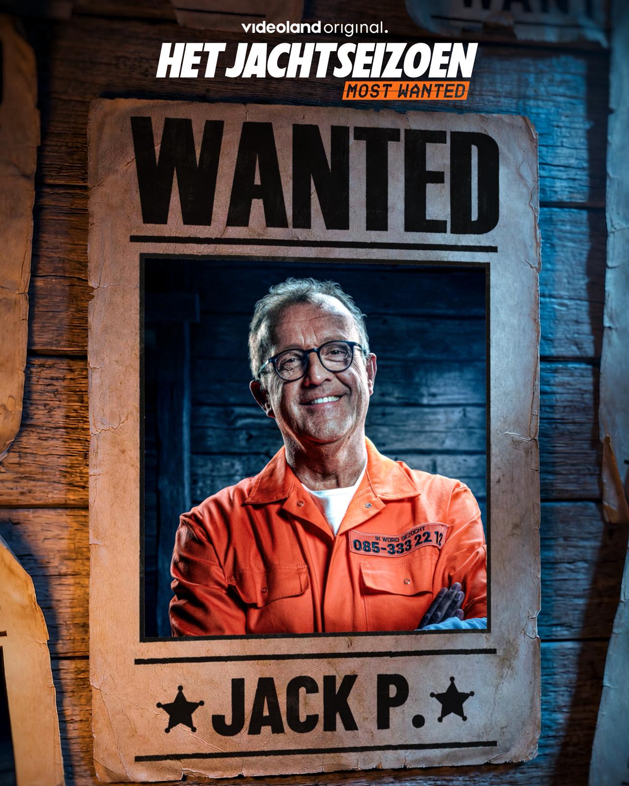 Jack Plooij in oranje pak tijdens Het Jachtseizoen: Most Wanted