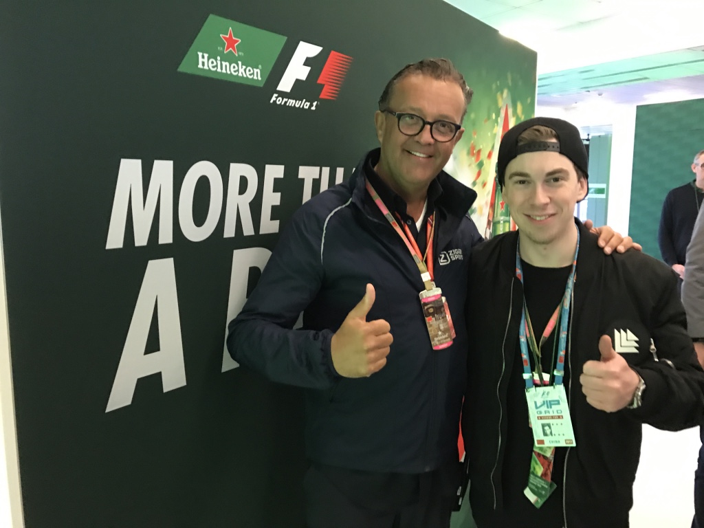 Jack Plooij met DJ Hardwell